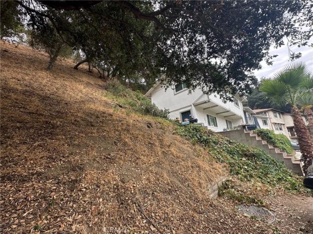 2430 Drury, Glendale, CA 91206