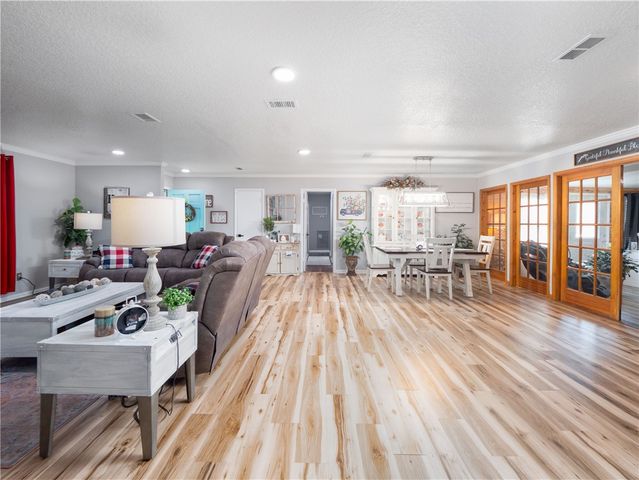 2075 Sylvia Lane, Waycross, GA 31503