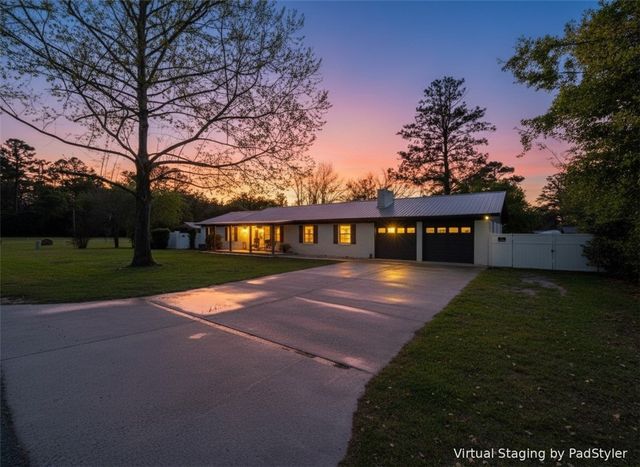 2075 Sylvia Lane, Waycross, GA 31503