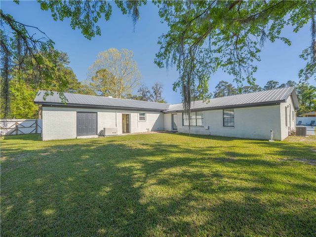 2075 Sylvia Lane, Waycross, GA 31503