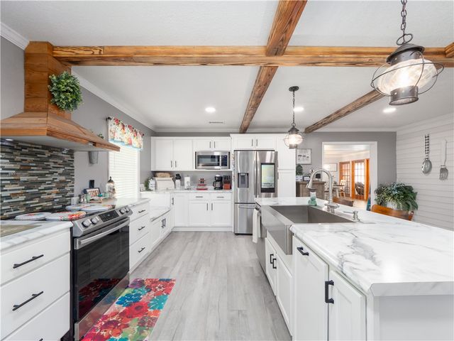 2075 Sylvia Lane, Waycross, GA 31503