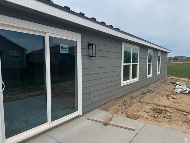 8414 Chrissy Landing, Manhattan, KS 66502