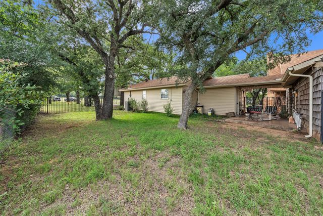 1016 County Road 314, Cleburne, TX 76031