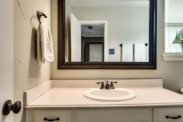 2500 Glenhaven Drive, Plano, TX 75023