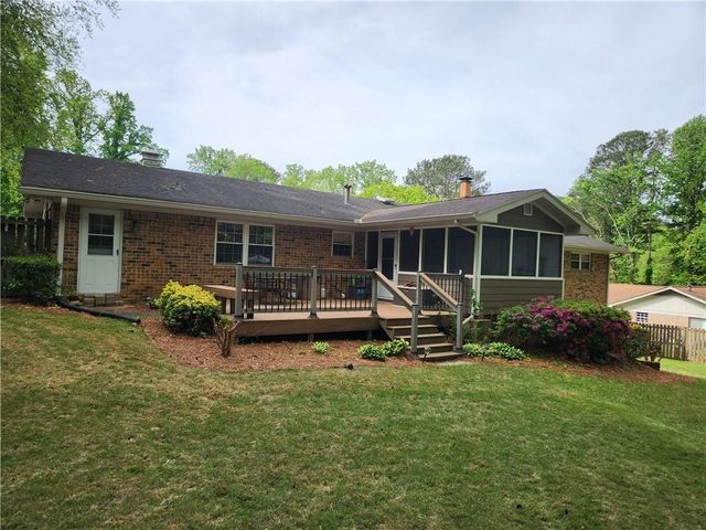 2478 Brookhurst Drive, Atlanta, GA 30338