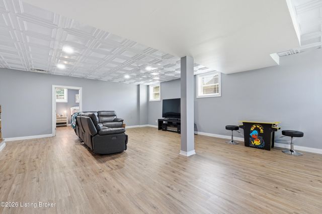 15425 Timmons Way, Louisville, KY 40245