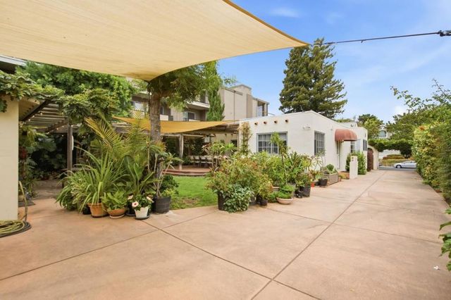 768 Elm Street, San Carlos, CA 94070