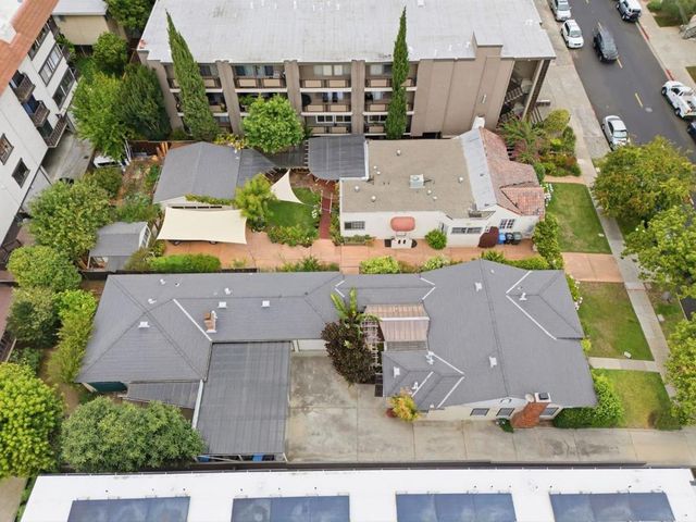 768 Elm Street, San Carlos, CA 94070