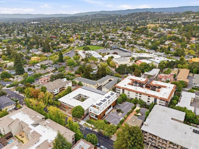 768 Elm Street, San Carlos, CA 94070