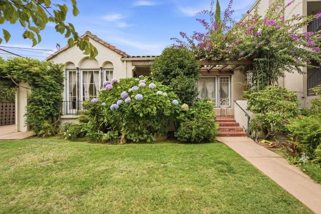 768 Elm Street, San Carlos, CA 94070