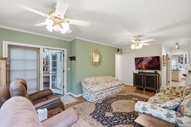 768 Elm Street, San Carlos, CA 94070