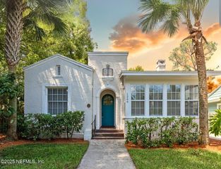 1266 CHALLEN Avenue, Jacksonville, FL 32205