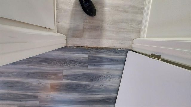 1205 HACIENDA DRIVE, Sun City Center, FL 33573