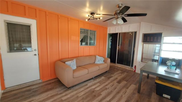 1205 HACIENDA DRIVE, Sun City Center, FL 33573