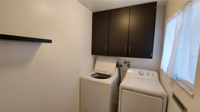 1205 HACIENDA DRIVE, Sun City Center, FL 33573