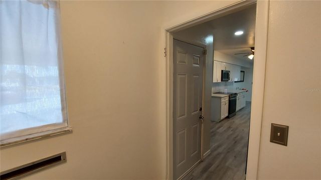 1205 HACIENDA DRIVE, Sun City Center, FL 33573