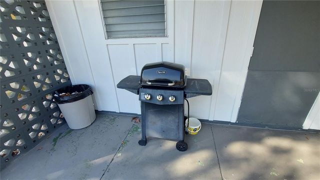 1205 HACIENDA DRIVE, Sun City Center, FL 33573