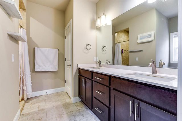 6586 Wolf Hollow Road, Windsor, WI 53598