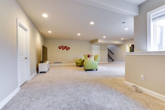 6586 Wolf Hollow Road, Windsor, WI 53598