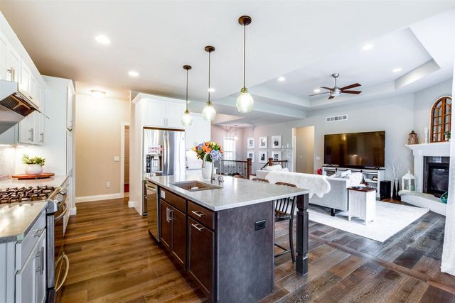 6586 Wolf Hollow Road, Windsor, WI 53598