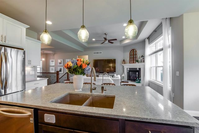 6586 Wolf Hollow Road, Windsor, WI 53598