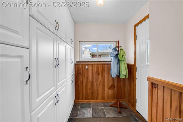 13015 Walter Avenue, Warren, MI 48088