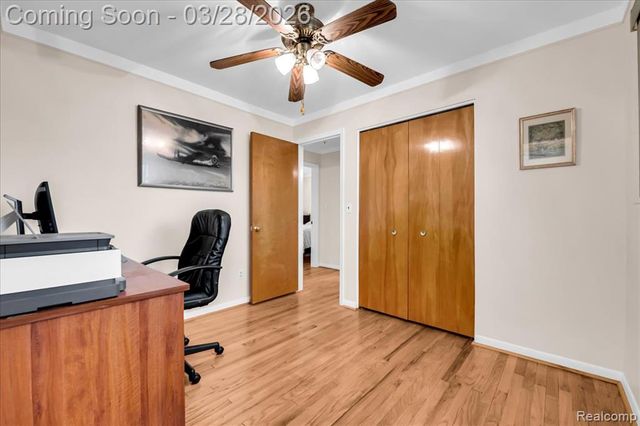 13015 Walter Avenue, Warren, MI 48088