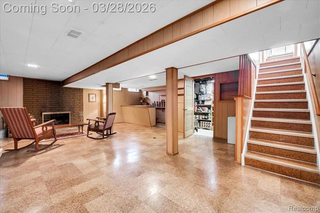 13015 Walter Avenue, Warren, MI 48088