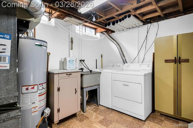 13015 Walter Avenue, Warren, MI 48088