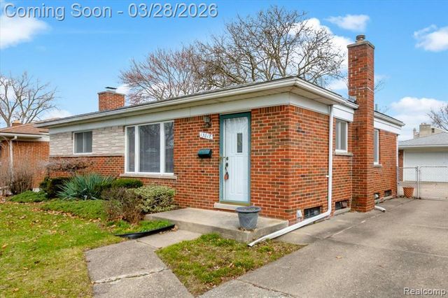 13015 Walter Avenue, Warren, MI 48088