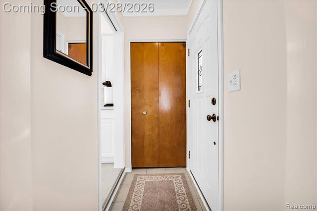 13015 Walter Avenue, Warren, MI 48088