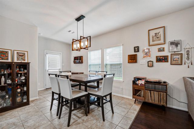10 Desert Willow Court, Manvel, TX 77578