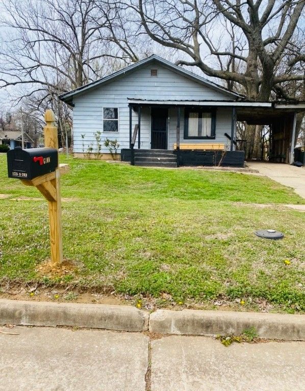 125 S 3rd Street, Okemah, OK 74859
