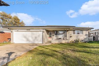 35220 Eden Park Drive, Sterling Heights, MI 48312