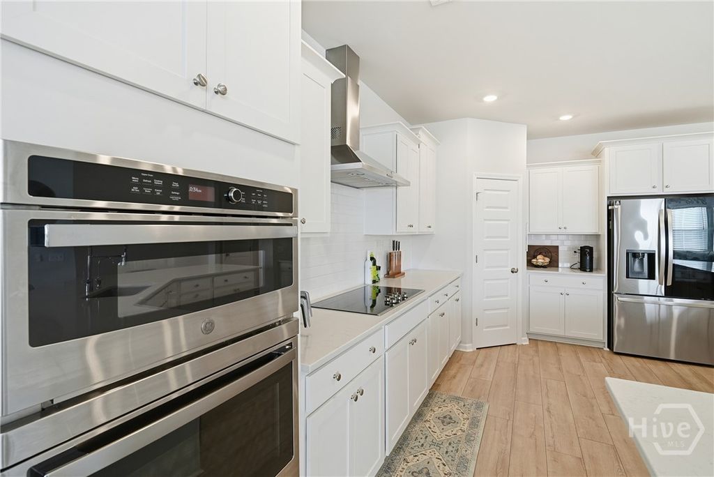 Image 28 of property listing at 127 Binscombe Lane, Pooler, GA 31322