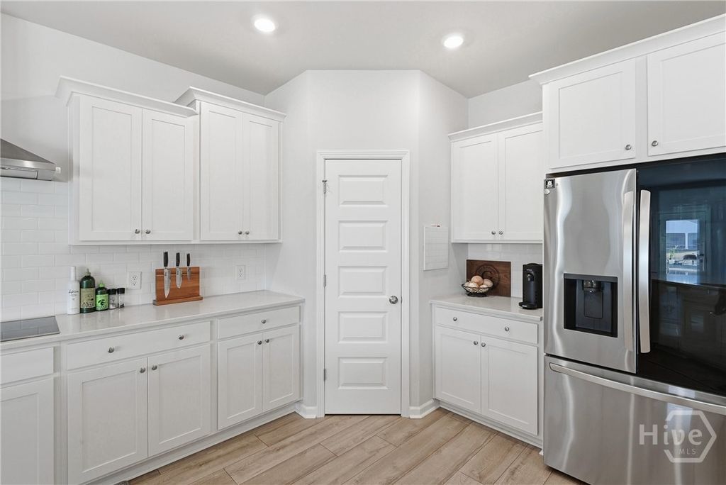 Image 29 of property listing at 127 Binscombe Lane, Pooler, GA 31322