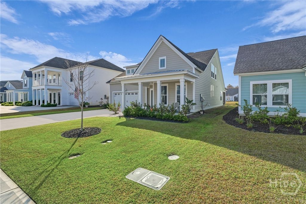Image 4 of property listing at 127 Binscombe Lane, Pooler, GA 31322