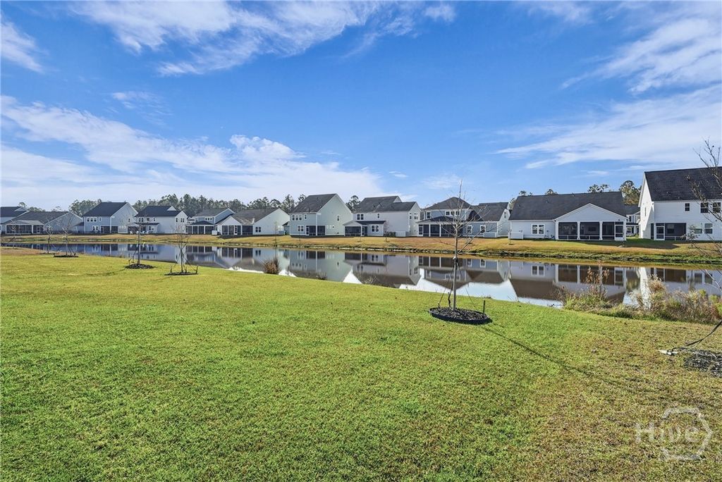 Image 64 of property listing at 127 Binscombe Lane, Pooler, GA 31322