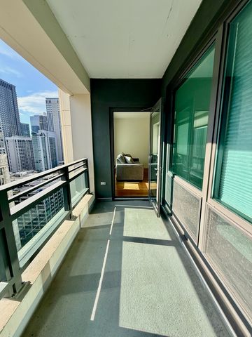 130 N Garland Court 2110, Chicago, IL 60602