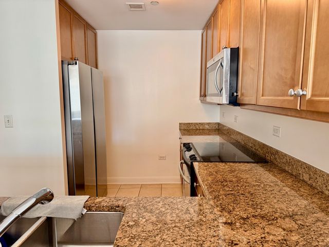 130 N Garland Court 2110, Chicago, IL 60602