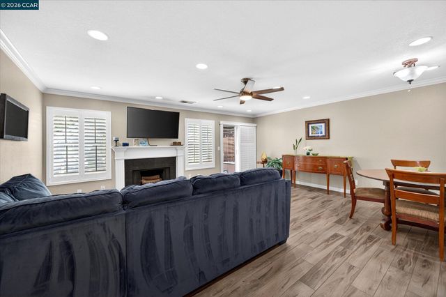 1892 London Dr, Benicia, CA 94510