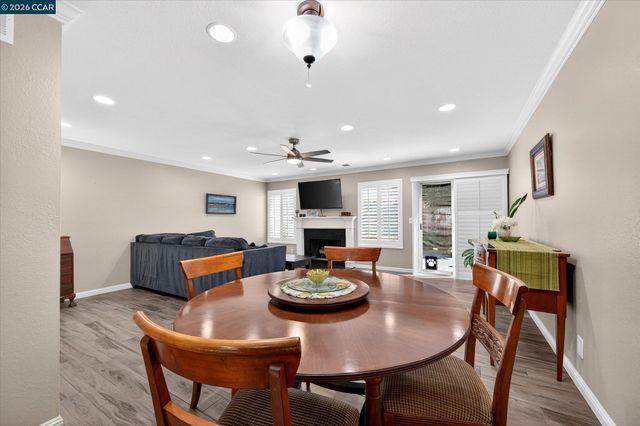 1892 London Dr, Benicia, CA 94510