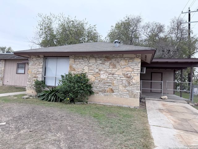558 Jamaica, San Antonio, TX 78227