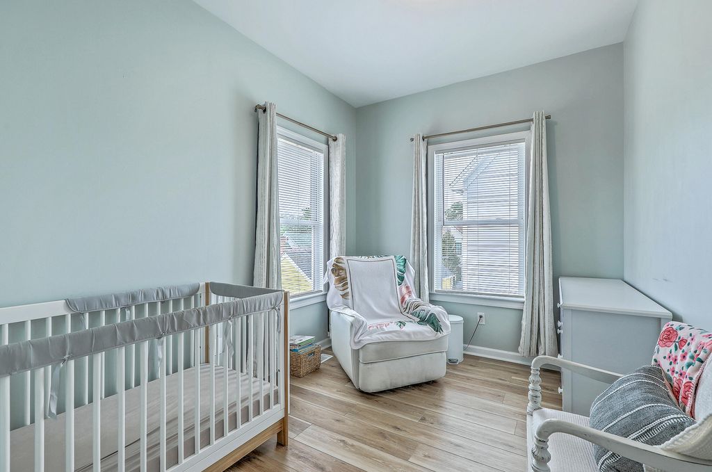 Image 13 of property listing at 26 Kennedy Street, Charleston, SC 29403