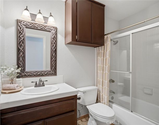 29860 Steel Head Dr, Canyon Lake, CA 92587