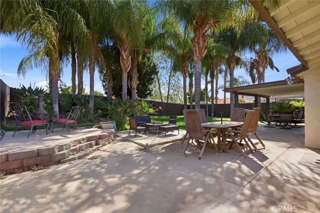 29860 Steel Head Dr, Canyon Lake, CA 92587