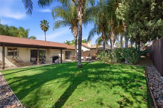 29860 Steel Head Dr, Canyon Lake, CA 92587