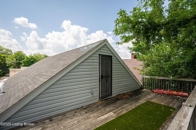 911 S 32nd St, Louisville, KY 40211