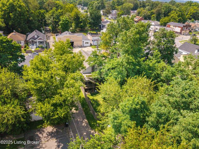 911 S 32nd St, Louisville, KY 40211