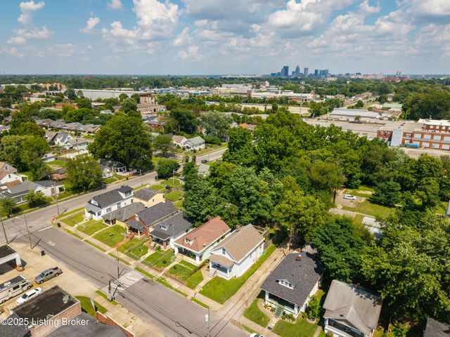 911 S 32nd St, Louisville, KY 40211